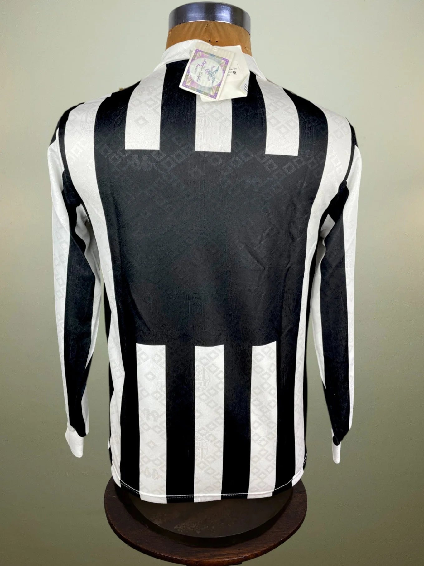 Store Shirt • Juventus • 1990 • Kappa • Size M • Full Kit • BNWT
