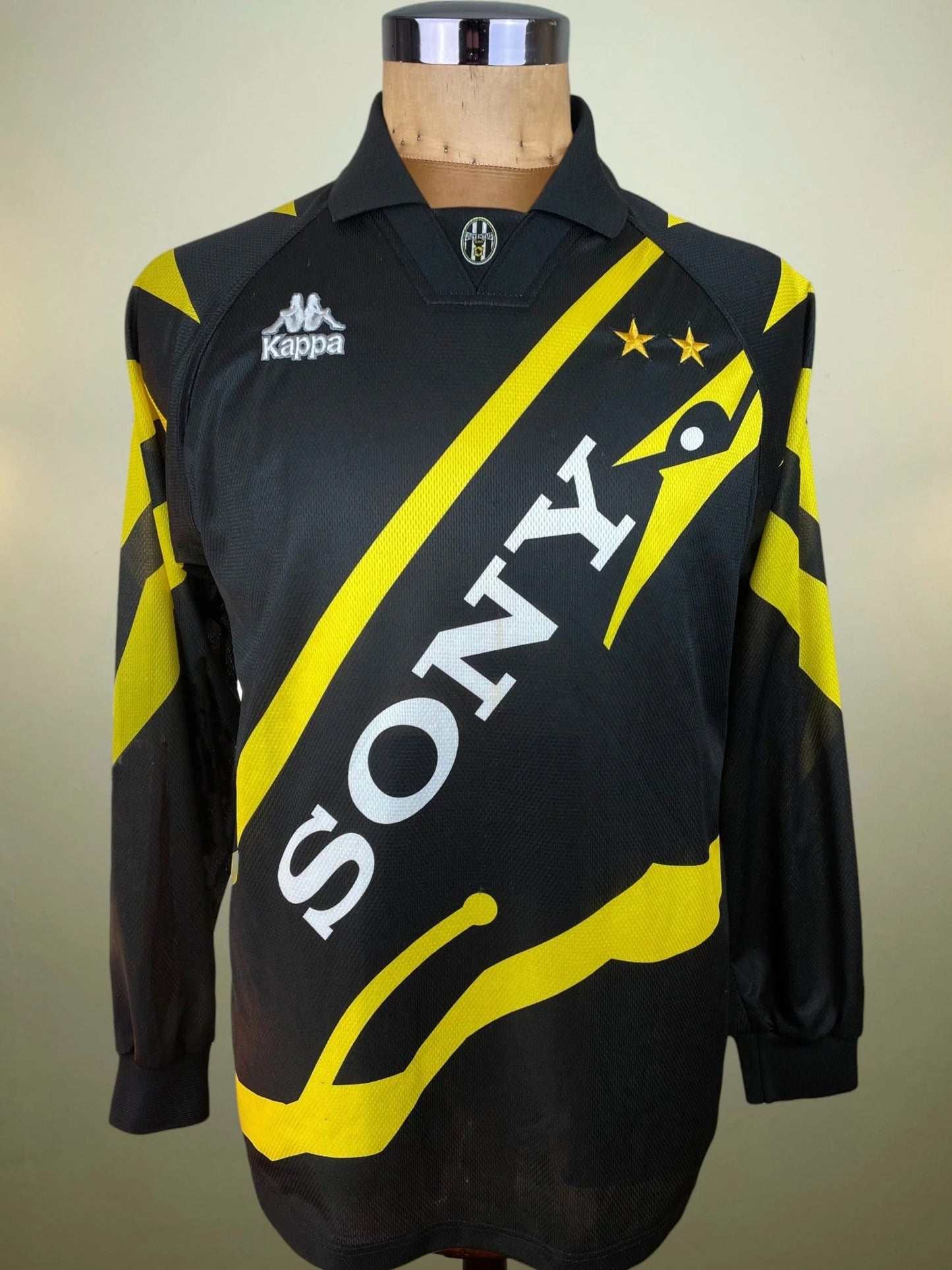 Store Shirt • Juventus • 1995 • Kappa • Third Shirt • Size XL