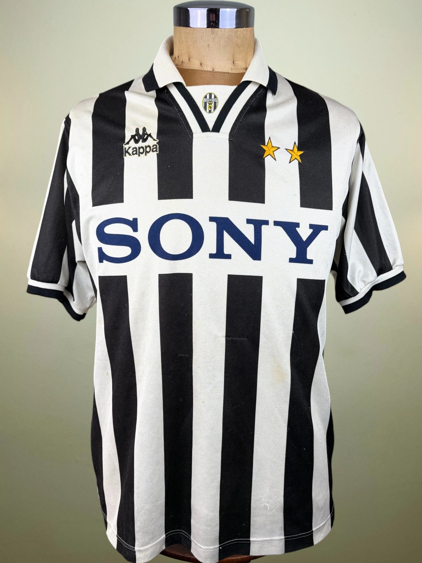  featuring 'DEL PIERO' and the number '10' printed in white