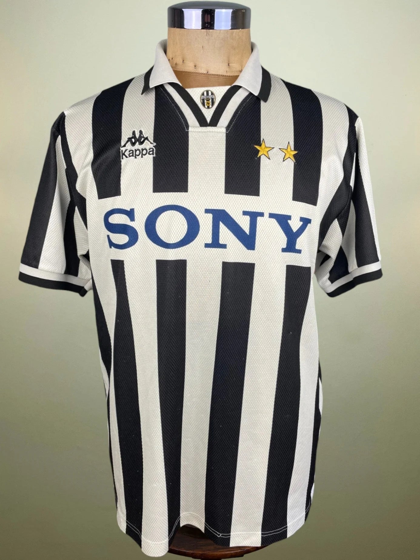 Store Shirt • Juventus • 1996 • Kappa • Home • Size XL