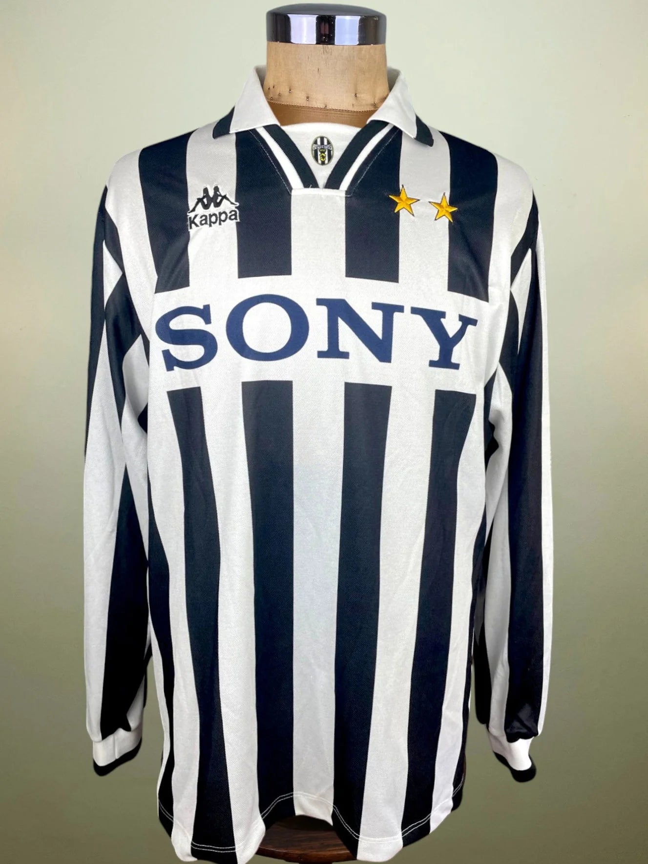 Store Shirt • Juventus • 1996 • Kappa • Home • Size XL