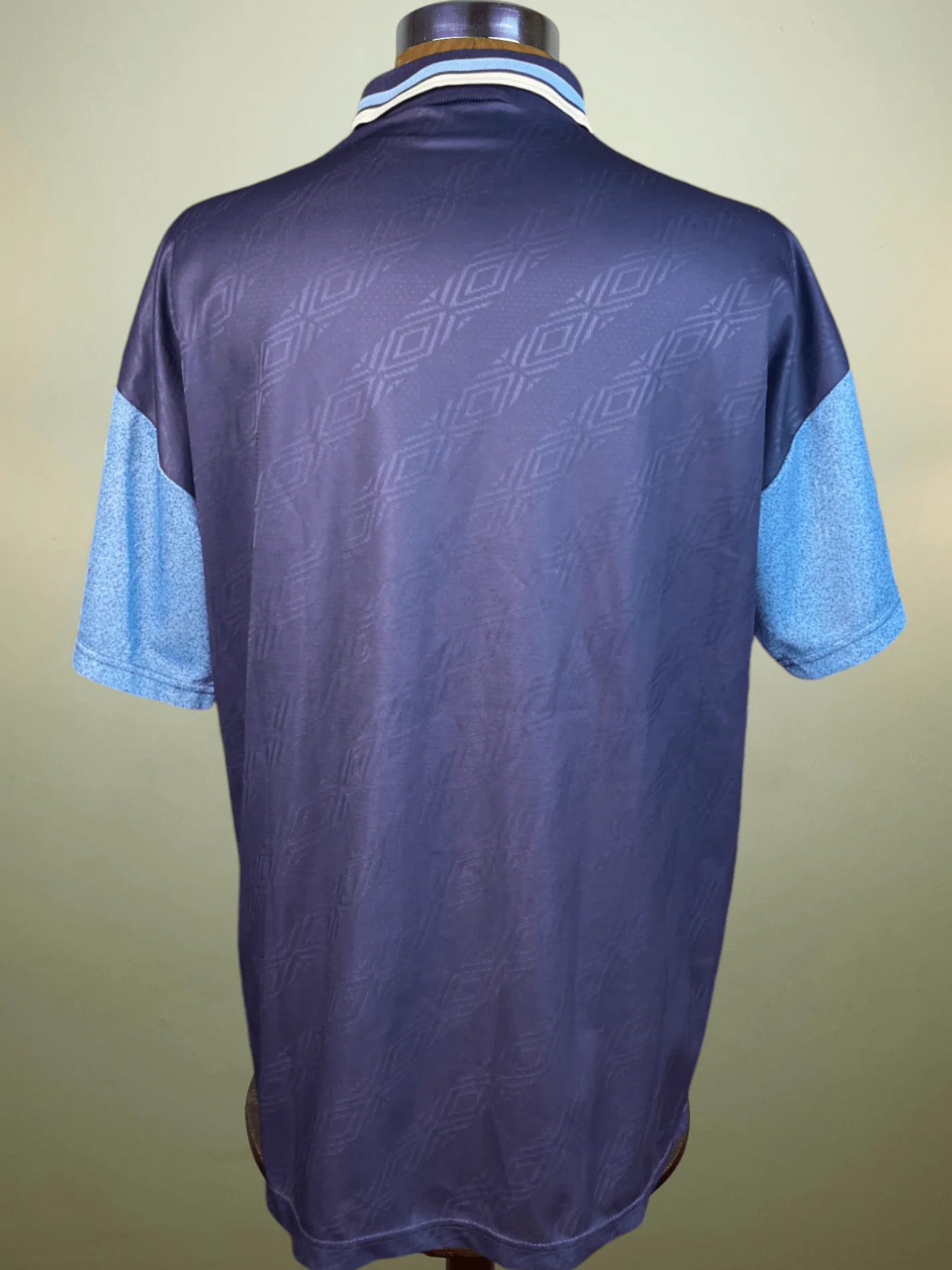 Store Shirt • Lazio • 1995 • Umbro • Third • Size XL