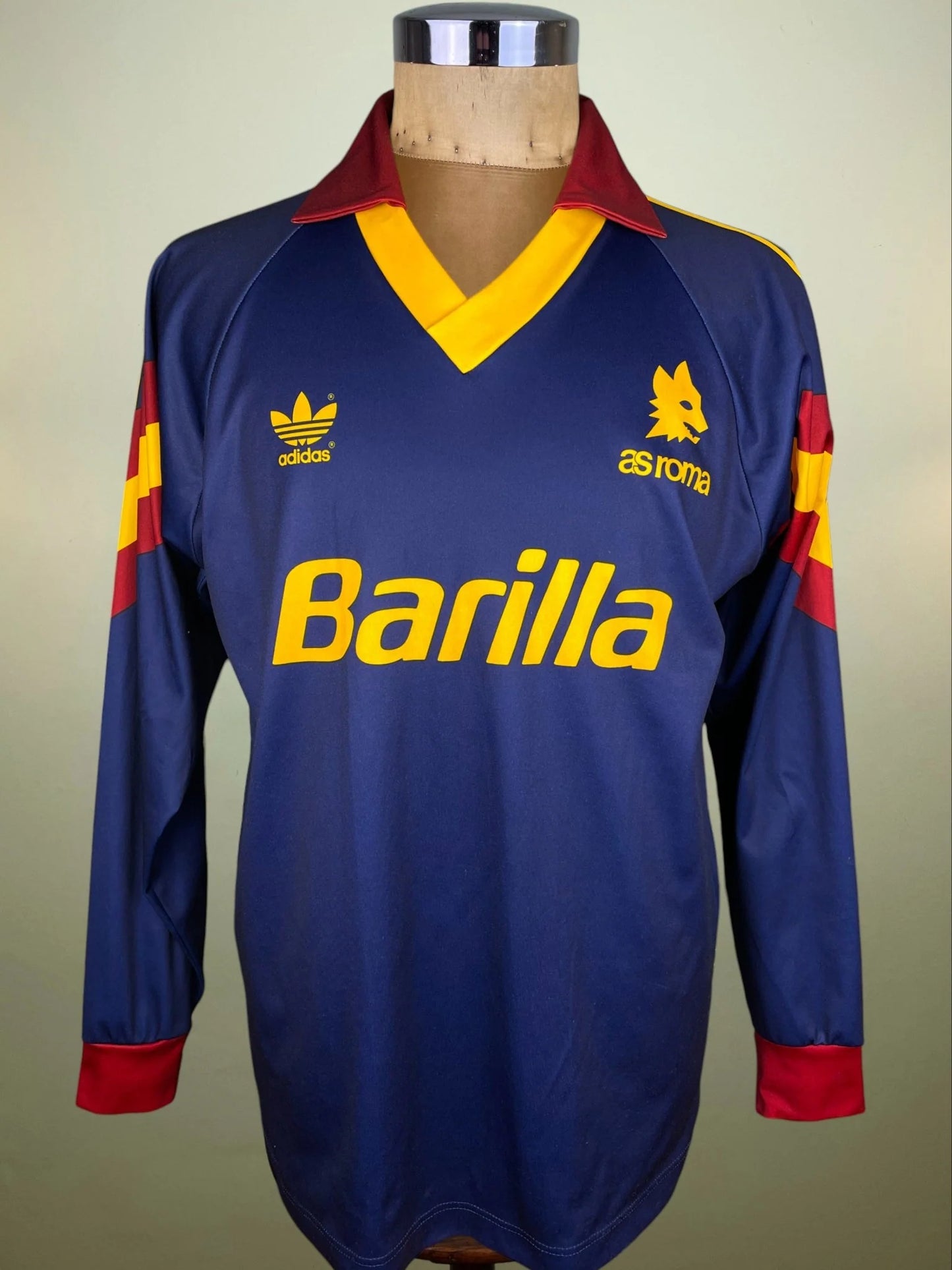 Store Shirt • Roma • 1991 • Adidas • Third • Size L