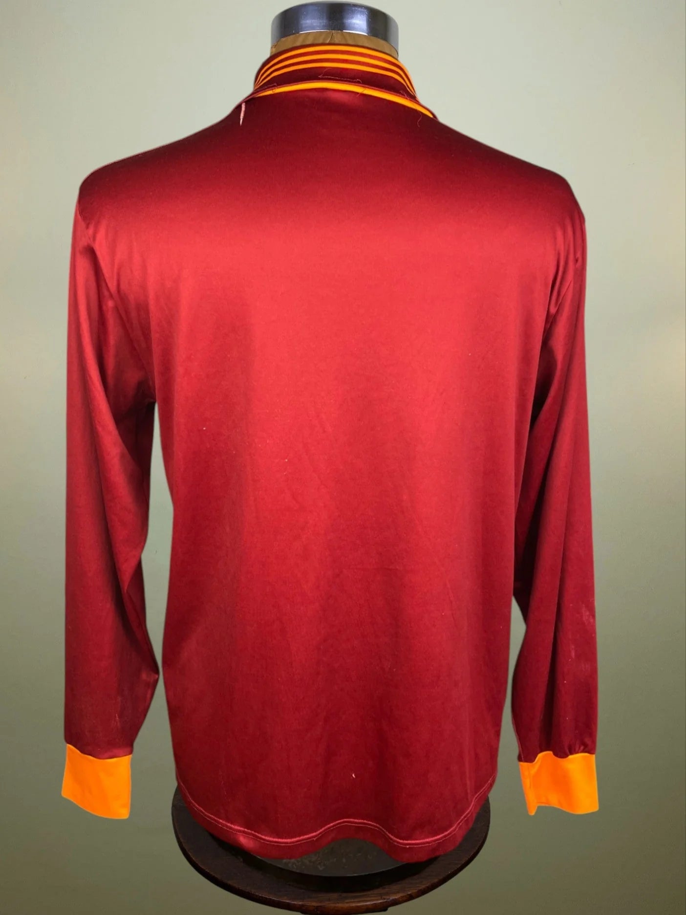 Store Shirt • Roma • 1993 • Adidas • Home • Size L