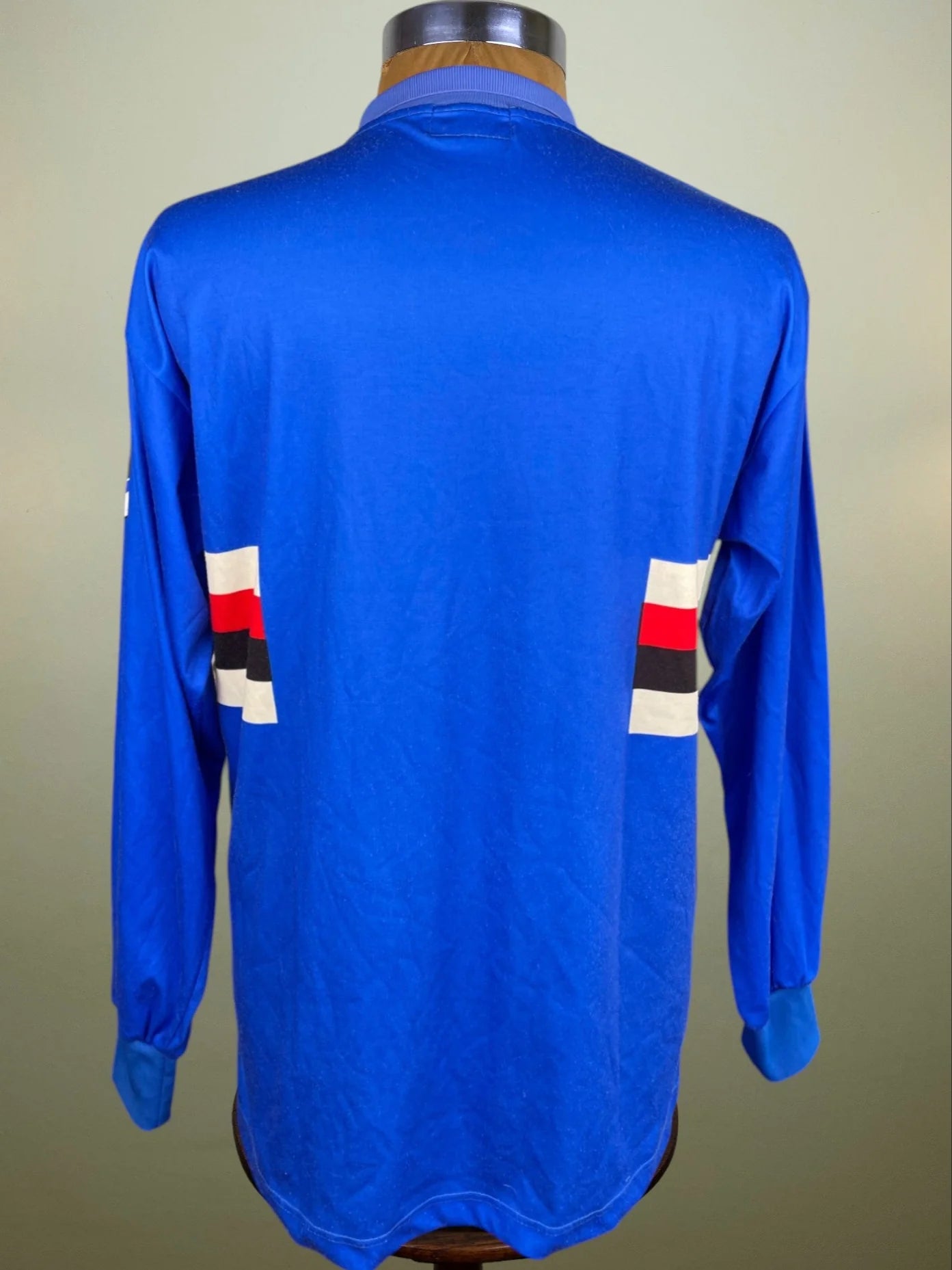 Store Shirt • Sampdoria • 1992 • Asics • Home • Size L