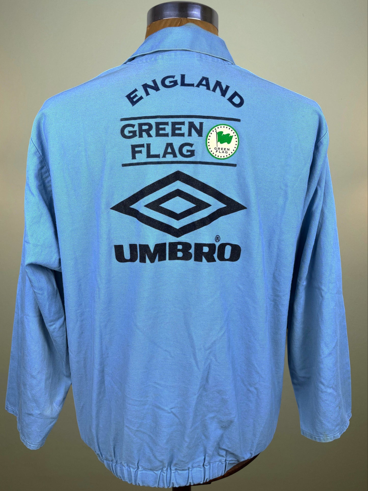  the England crest on the left chest