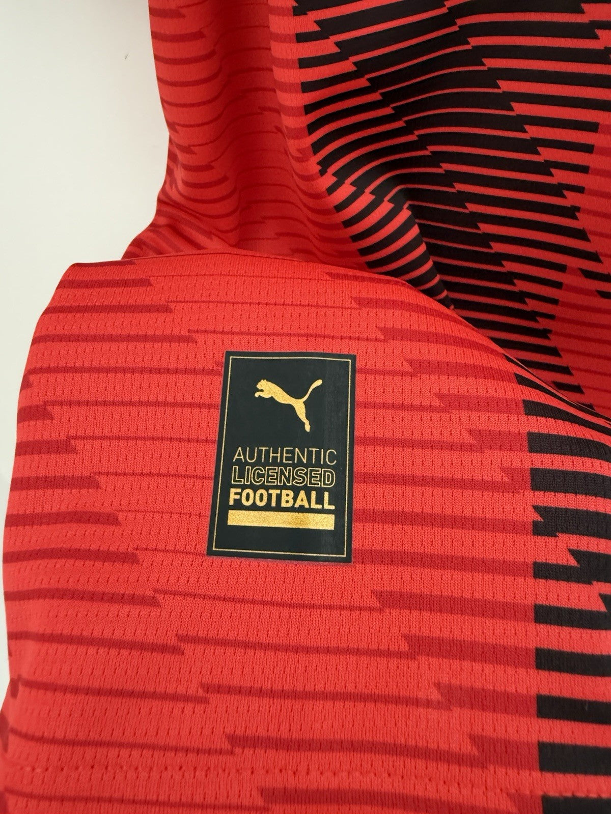AC Milan Loftus-Cheek #8 2023/24 Large Home Shirt BNWT 770383-01