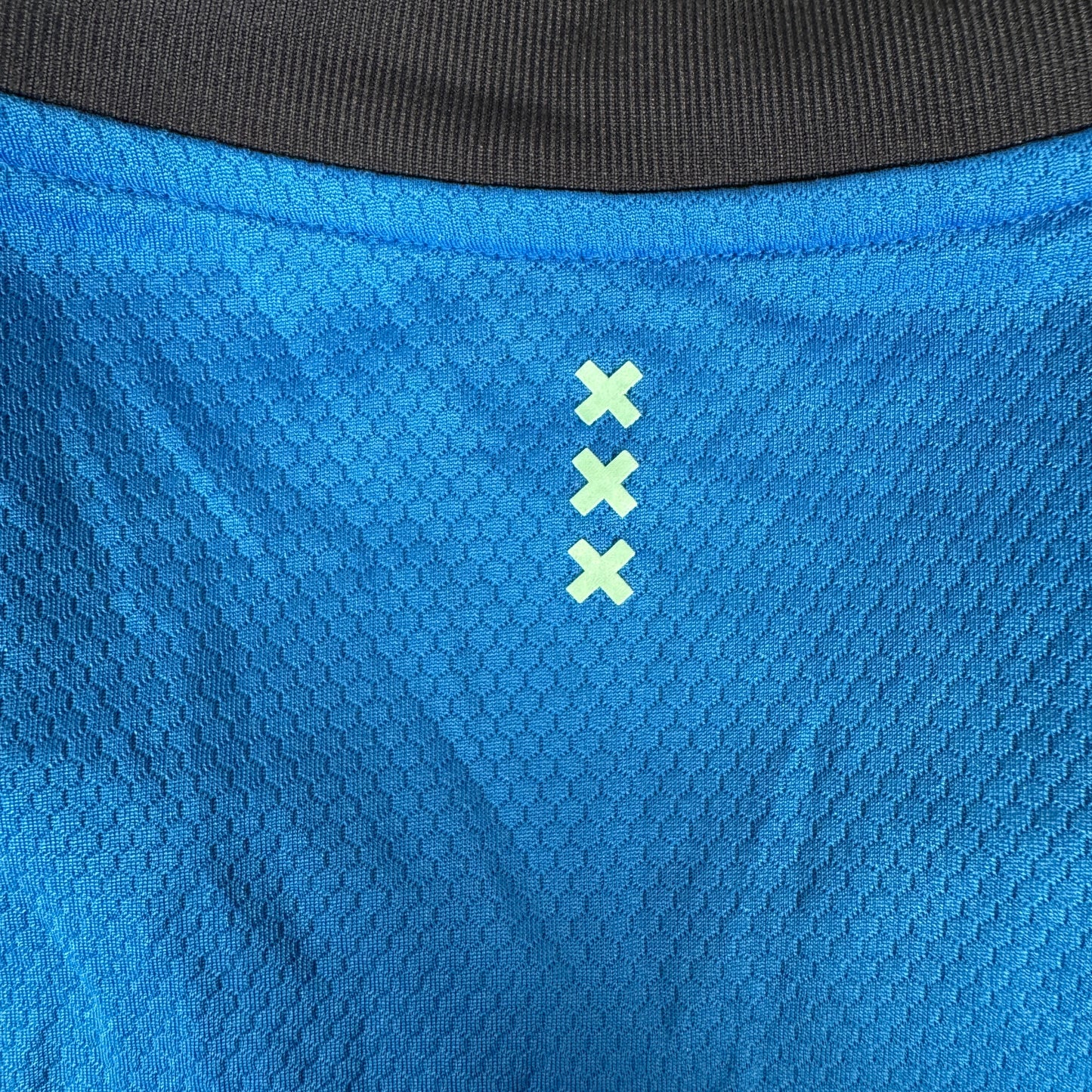 Ajax 2021/2022 Away Football Shirt 2XL