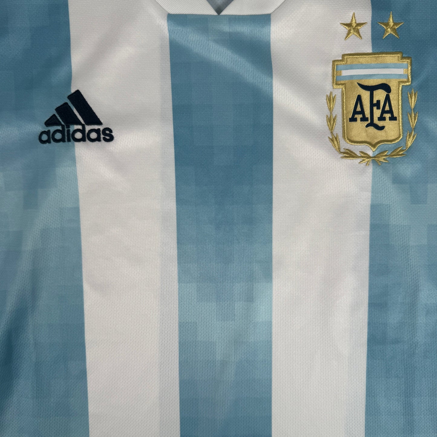 Argentina 2018/2019/2020 Home Football Shirt Medium