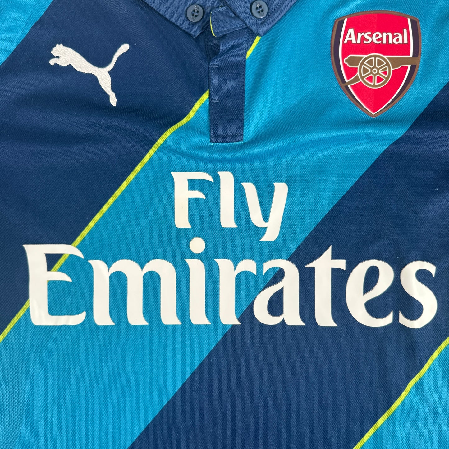 Arsenal 2014/2015 Third Football Shirt Small