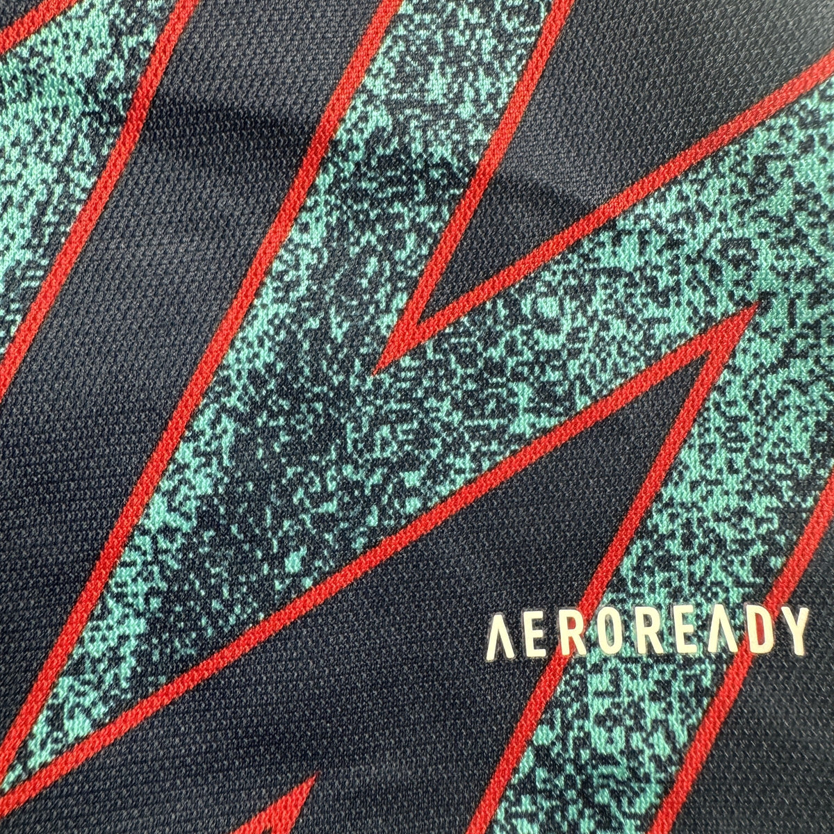Arsenal 2021/2022 Third Football Shirt Large