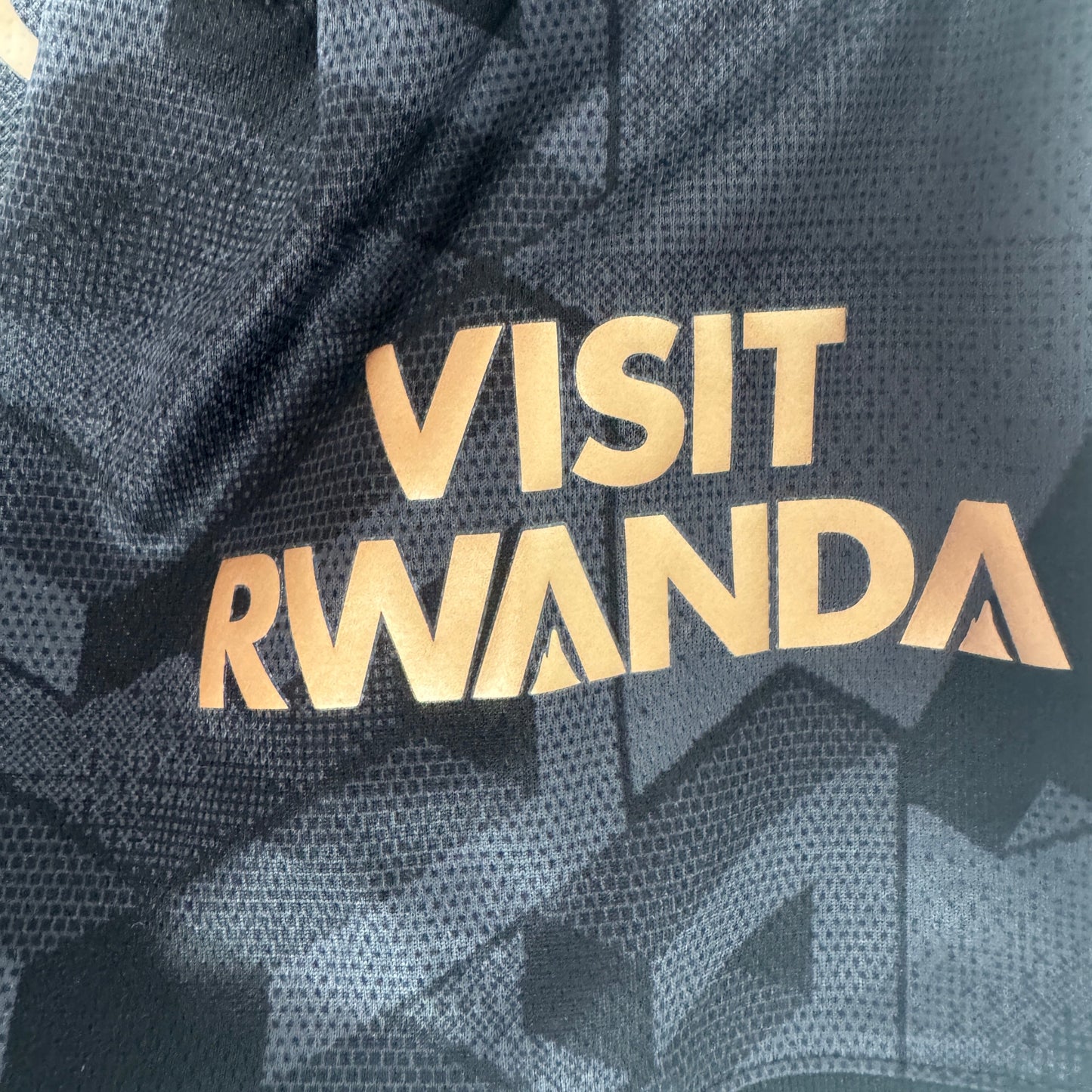 Arsenal 2022/2023 Away Football Shirt XL