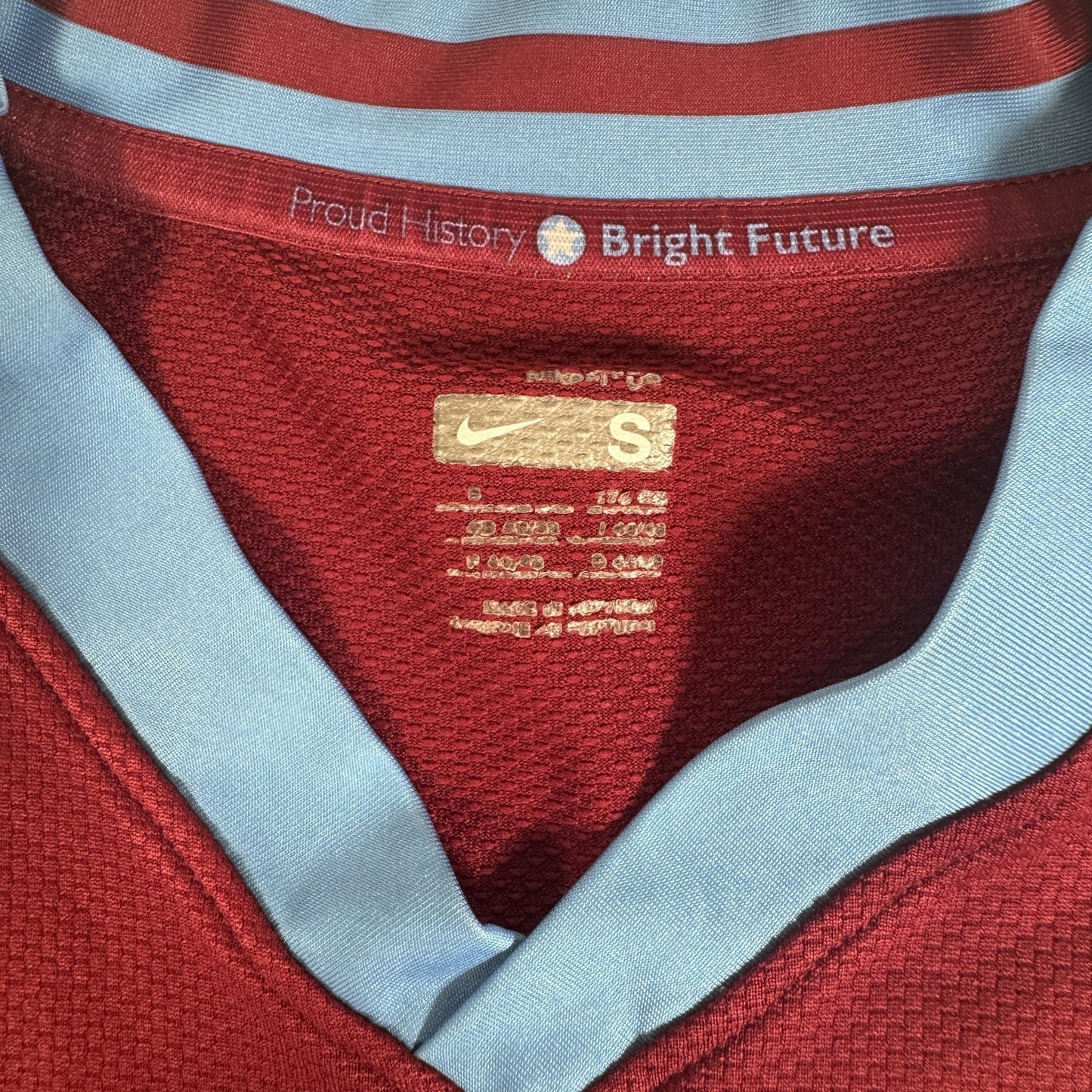 Aston Villa 2008/2009 Home Football Shirt Small