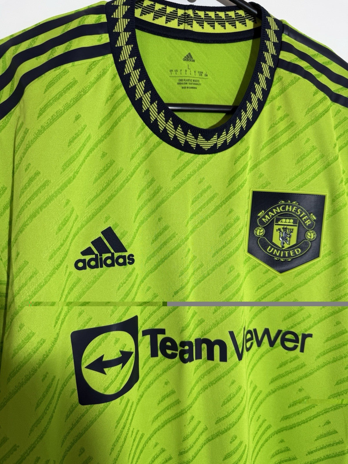 Manchester United Casemiro #18 2022/23 3rd Authentic Large Shirt BNWT HE2979