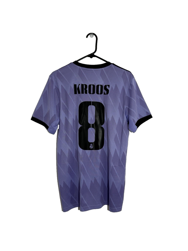 Real Madrid Kroos #8 2022/23 Away Medium Shirt Adidas Excellent Condition H18489