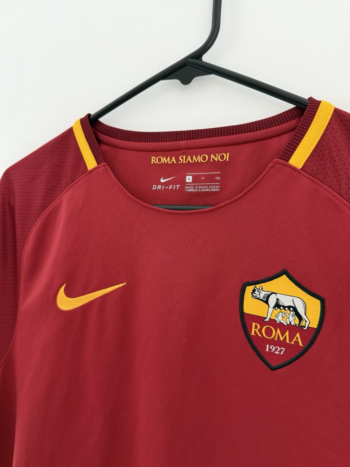 AS Roma 2017/18 Home Small Shirt Excellent Condition 847284-613
