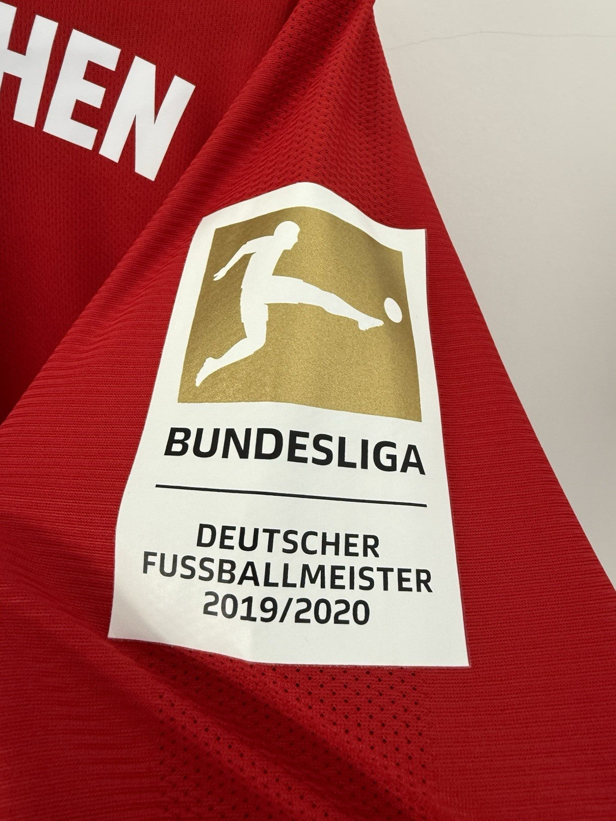 Bayern Munich Hernandez #21 2020/21 Medium Home Shirt BNWT FR8358