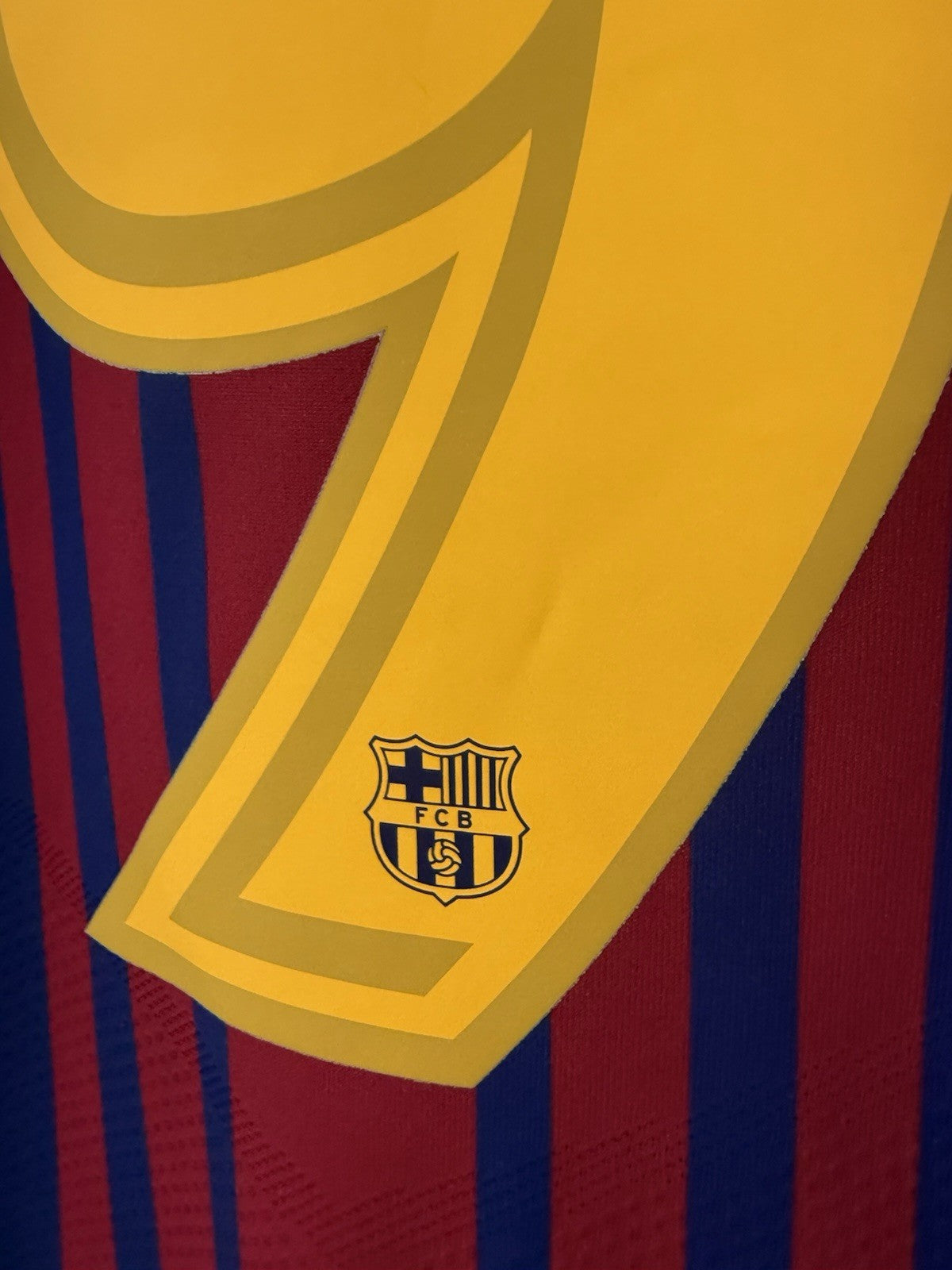 Barcelona Suarez #9 2017/18 Small Aeroswift Home Excellent Condition 847190-456