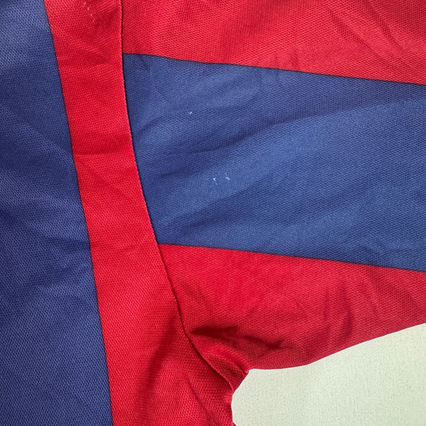 Barcelona 1998/1999 Home Football Shirt Small