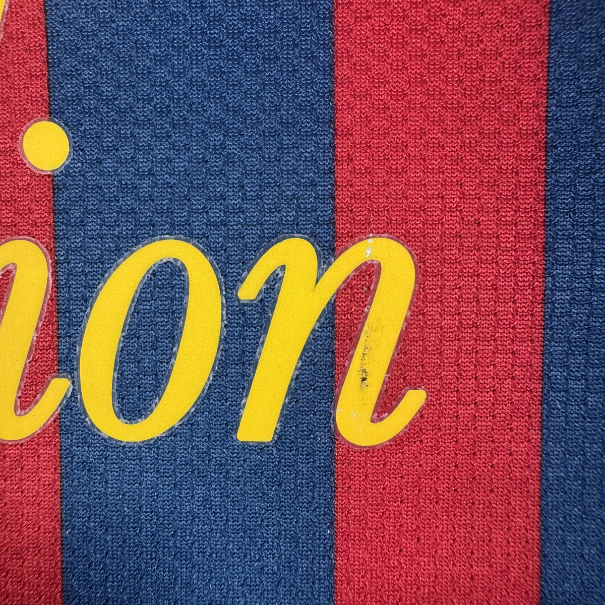 Messi 10 Barcelona 2011/2012 Home Football Shirt Large