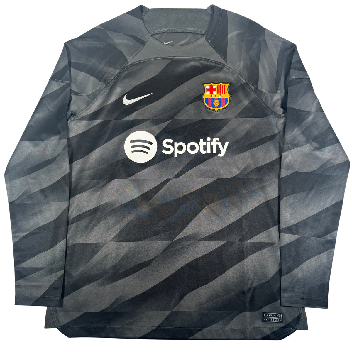 Barcelona 2023/2024 Goalkeeper Long Sleeve Football Shirt Large