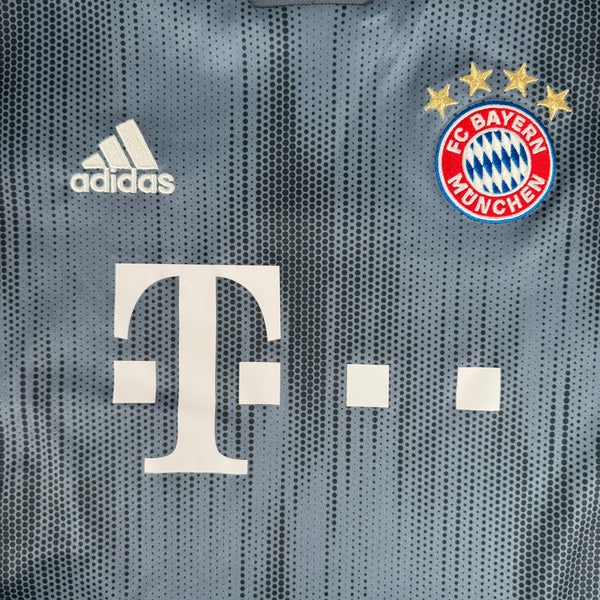 Bayern Munich 2018/2019 Third Football Shirt Medium