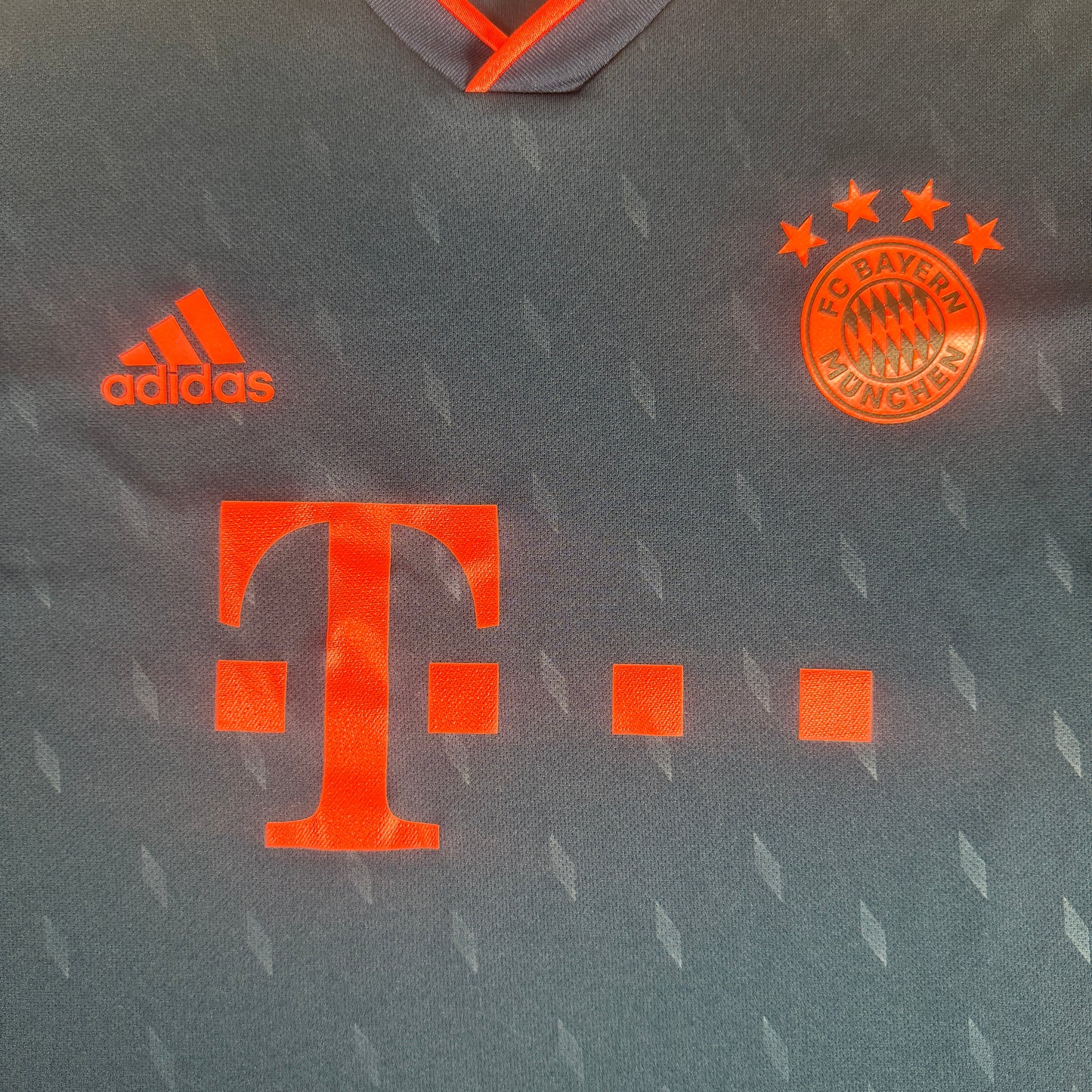 Bayern Munich 2019/2020 Third Football Shirt 2XL