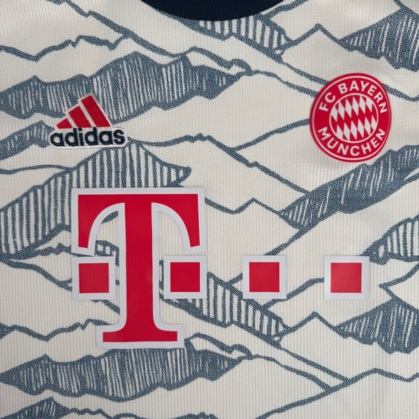 Bayern Munich 2021/2022 Third Football Shirt Small