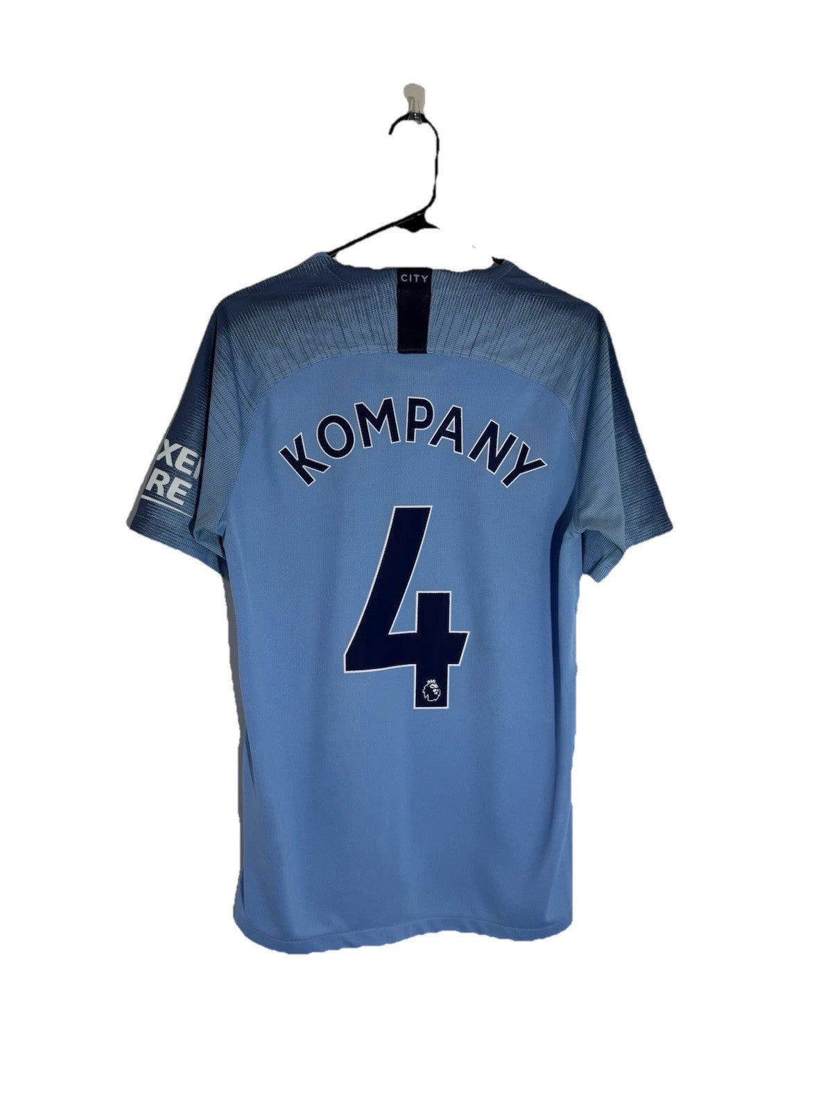 Manchester City Kompany #4 2018/19 Medium Home Excellent Condition 894431-489