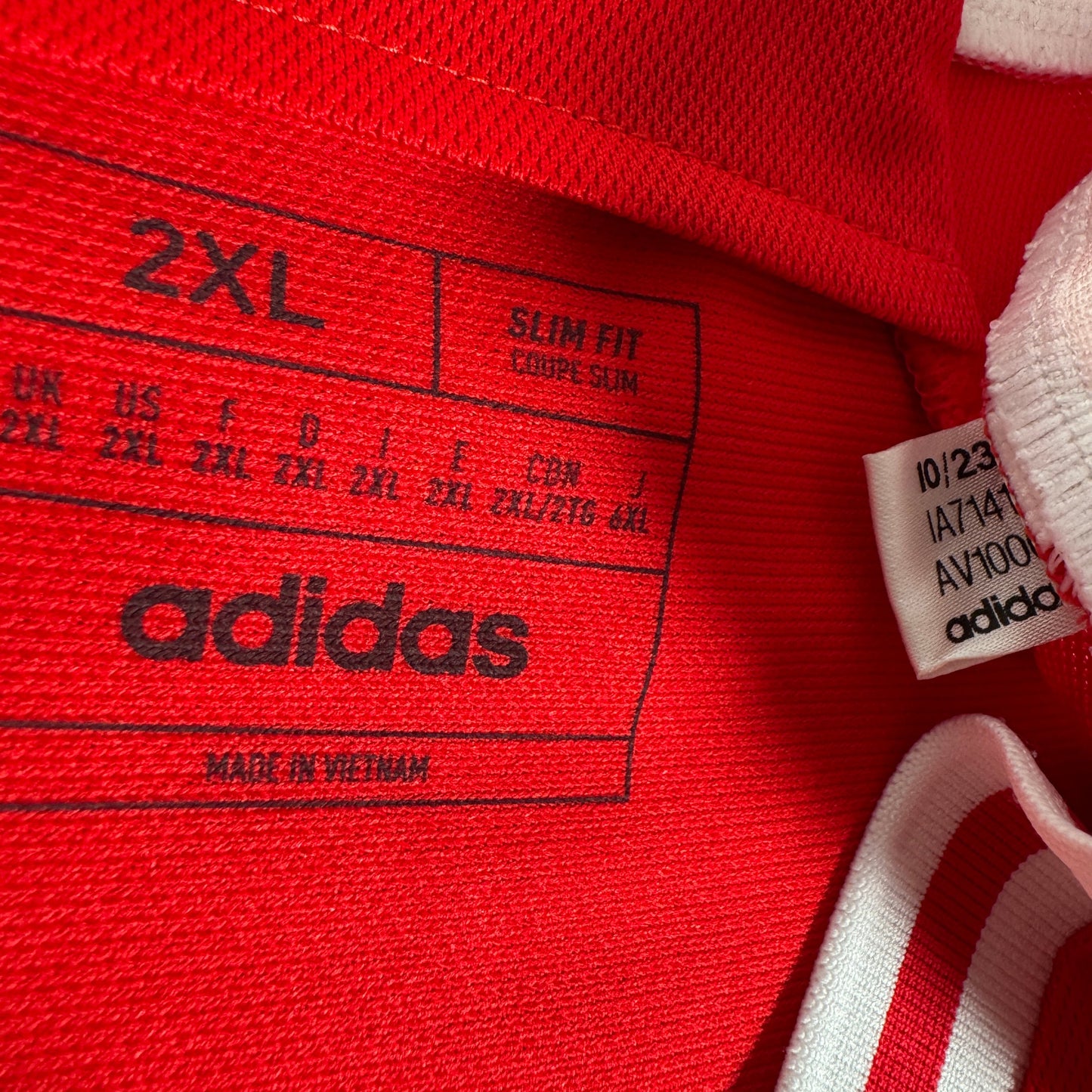 Benfica 2023/2024 Home Football Shirt 2XL