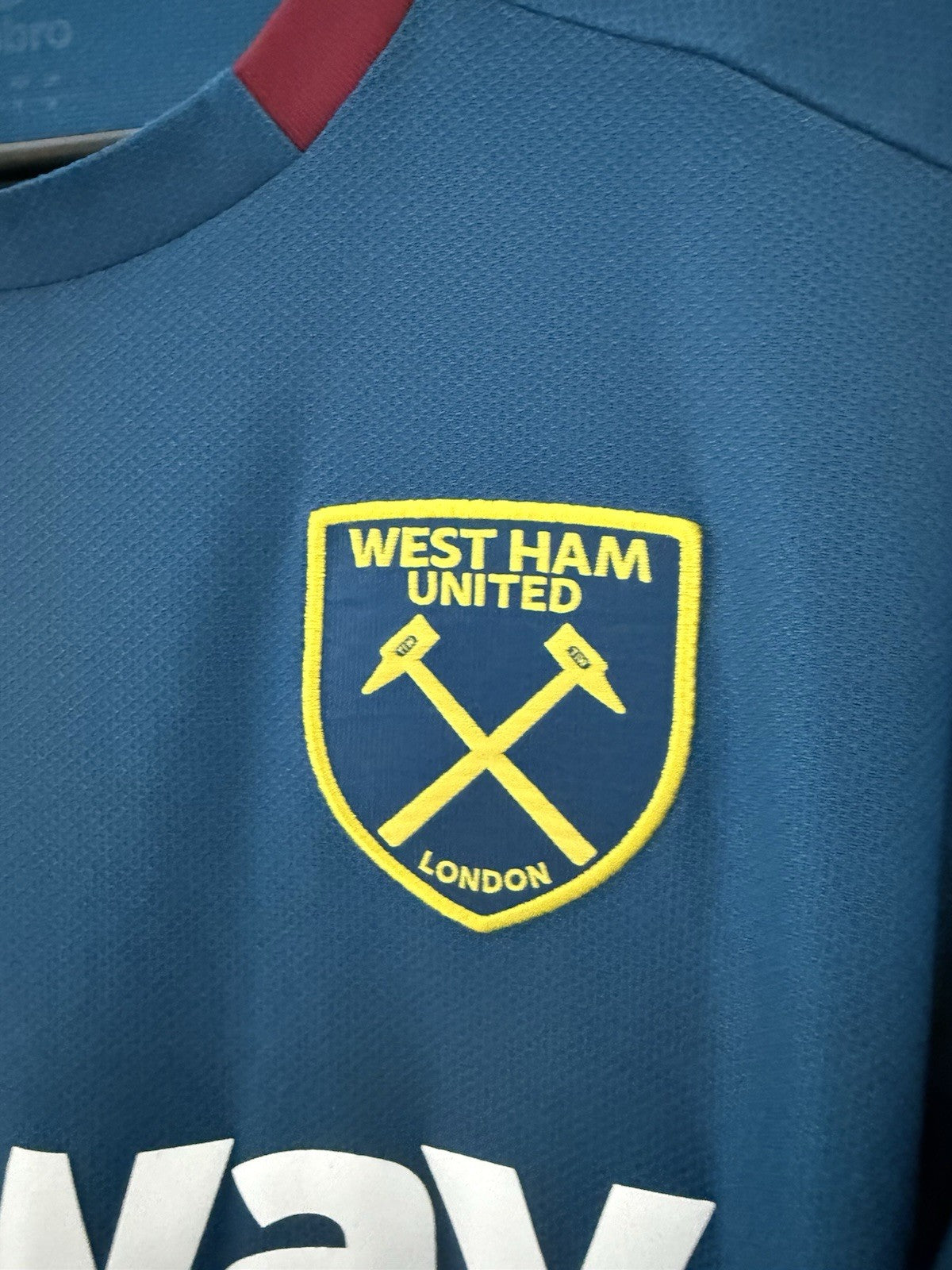 West Ham United Noble #16 2018/19 Medium Away Shirt Umbro Excellent Condition