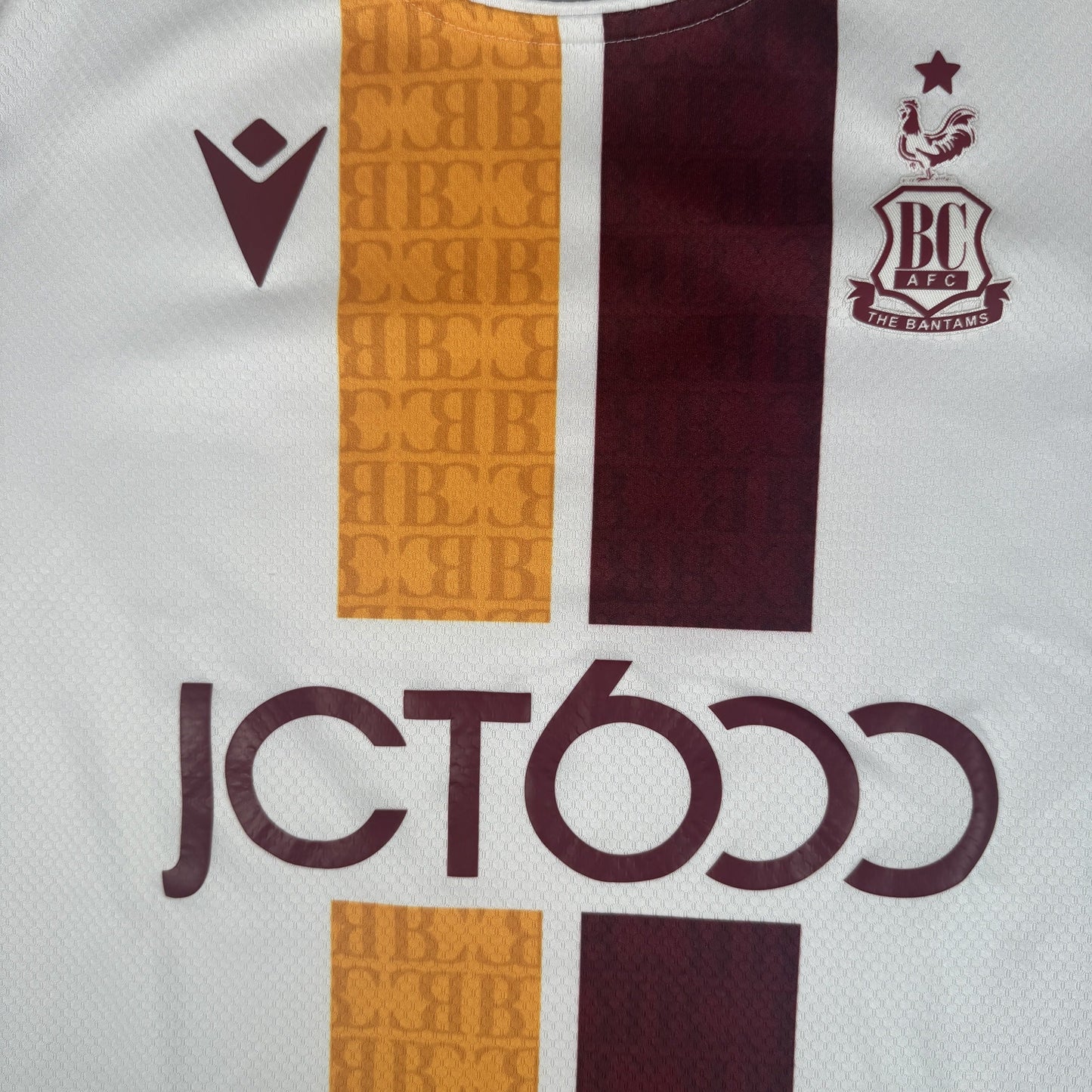 Bradford City 2024/2025 Away Football Shirt Small
