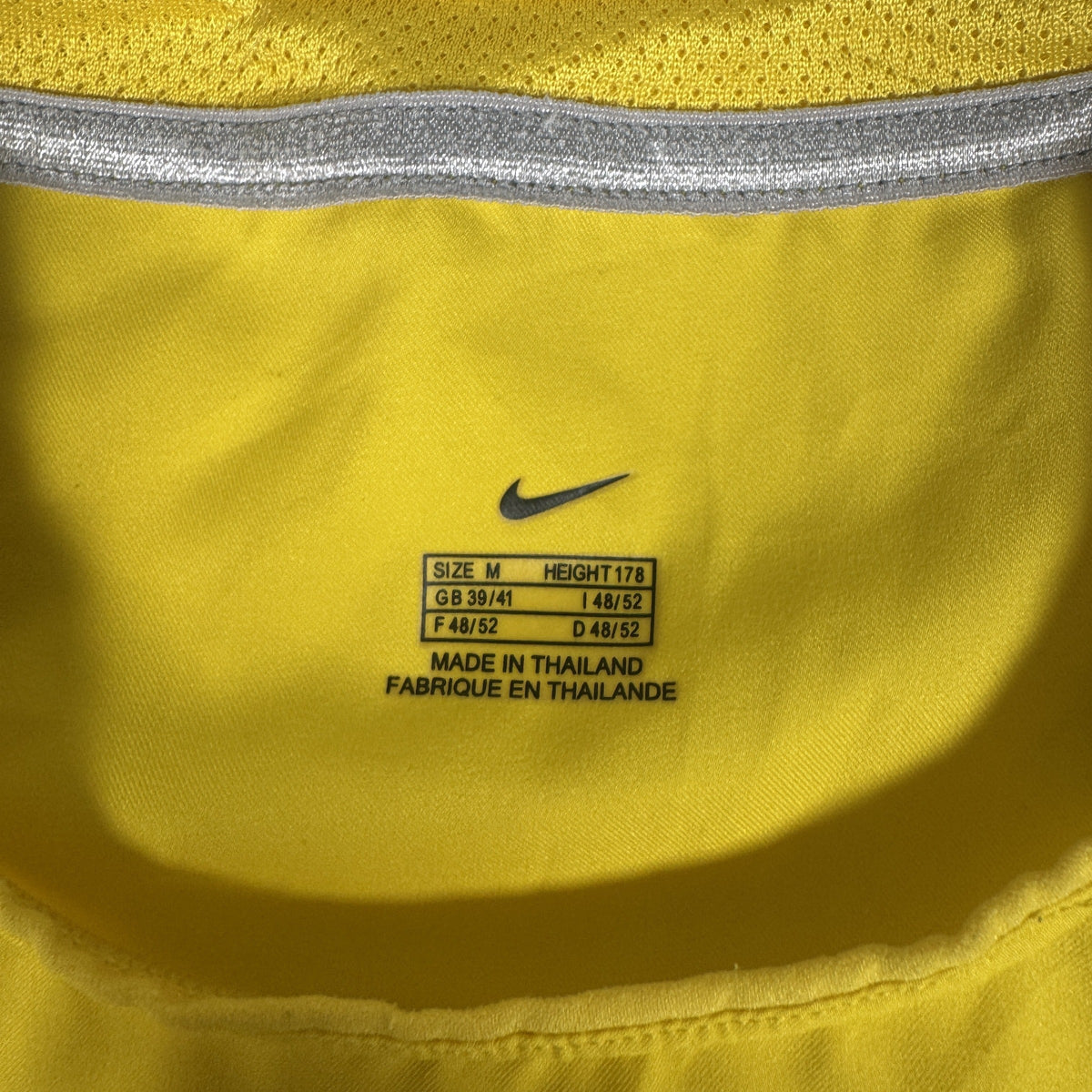 Brazil 2002/2003/2004 Home Football Shirt Medium