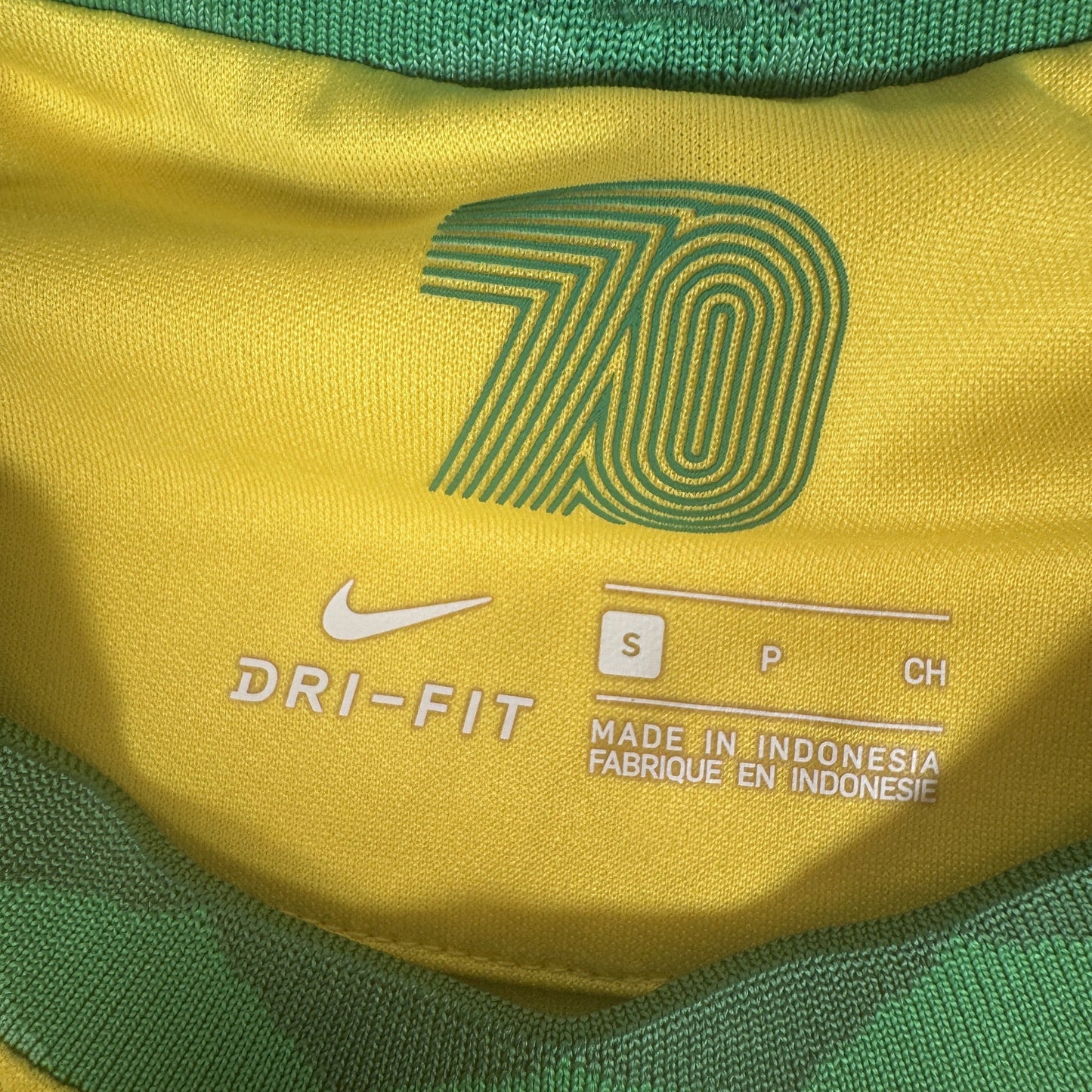 Brazil 2020/2021/2022 Home Football Shirt Small