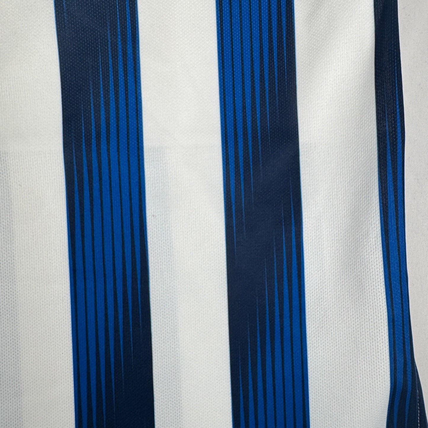 Brighton & Hove Albion 2019/2020 Home Football Shirt XL