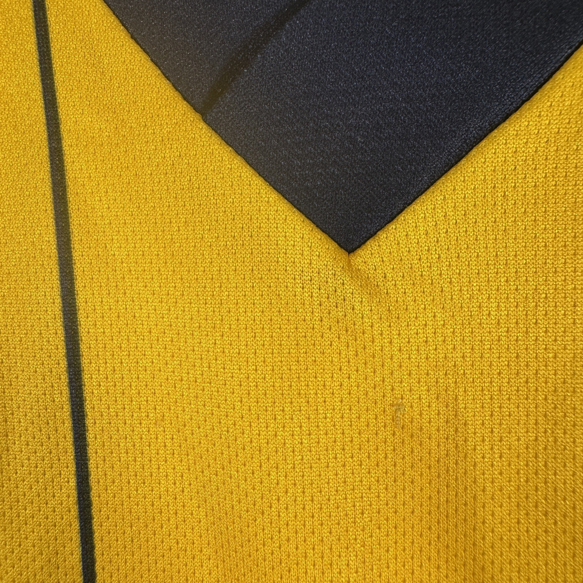 Brighton & Hove Albion 2013/2014 Away Football Shirt Medium