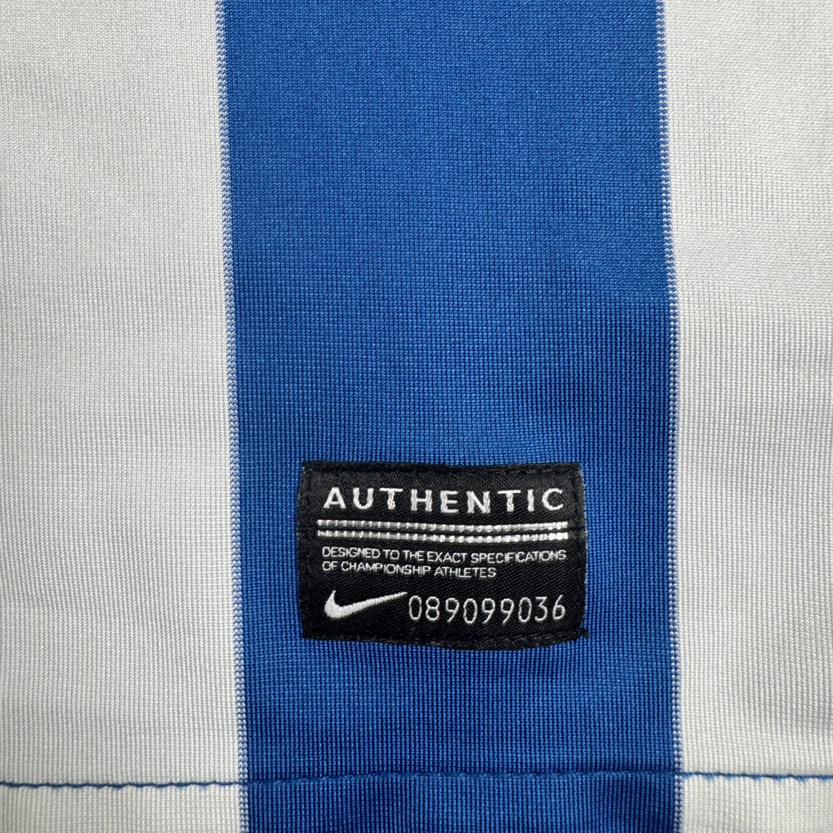 Brighton & Hove Albion 2014/2015 Home Football Shirt Large