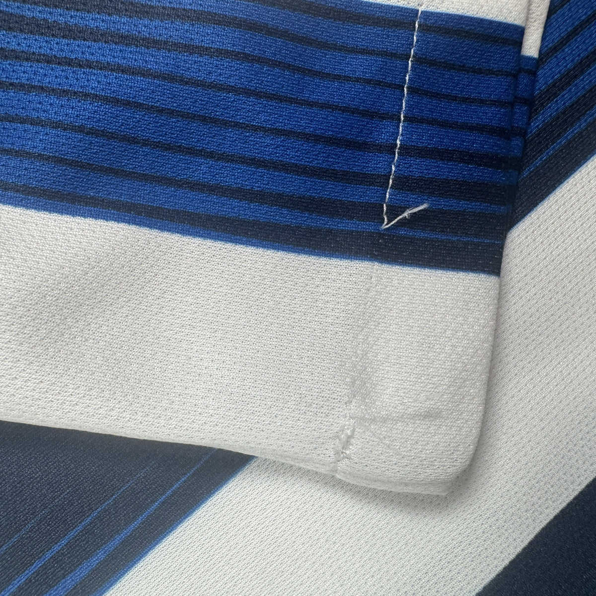 Brighton & Hove Albion 2019/2020 Home Football Shirt Large