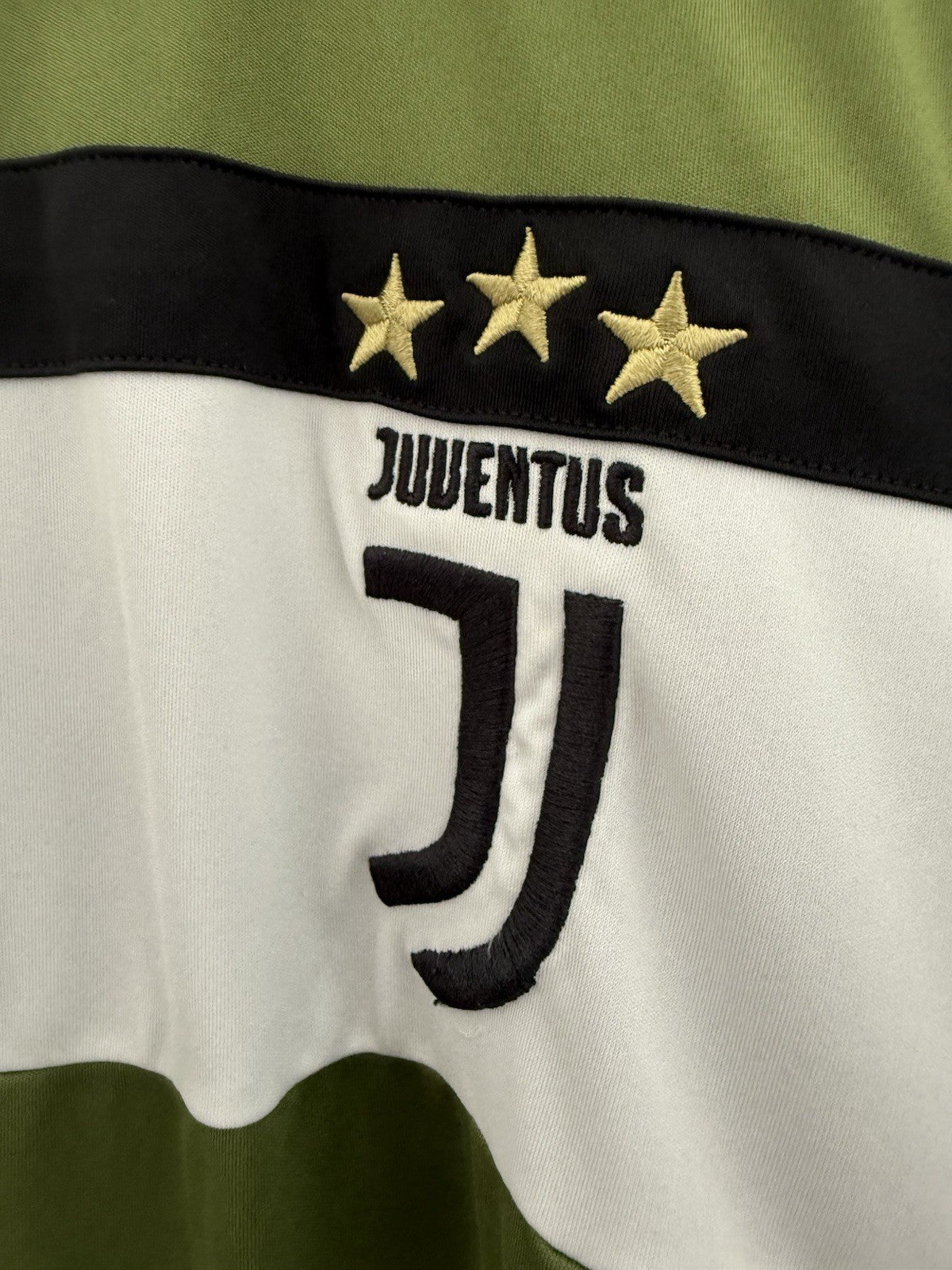 Juventus Higuain #9 2017/18 Small 3rd Shirt Adidas Excellent Condition AZ8711