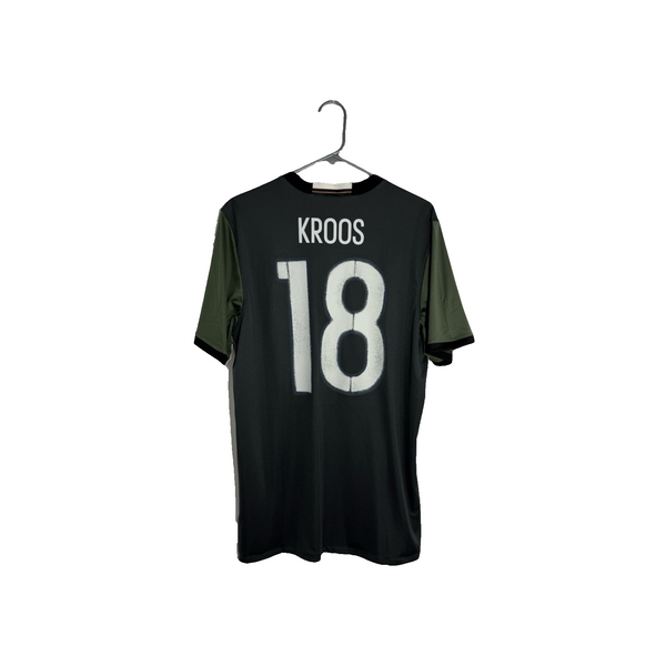 Germany Kroos #18 Euro 2016 Large Away Shirt BNWT AA0110