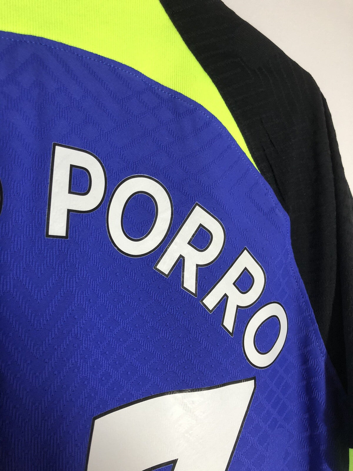Tottenham Pedro Porro #23 Vapor 2022/23 Medium Away Excellent Cond DJ7653-431
