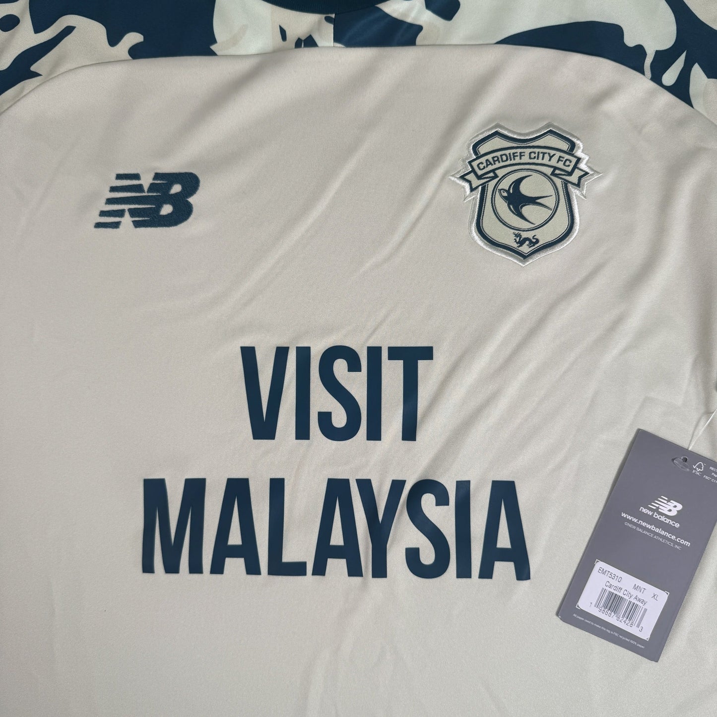 Cardiff City 2025/2026 Away Football Shirt XL BNWT