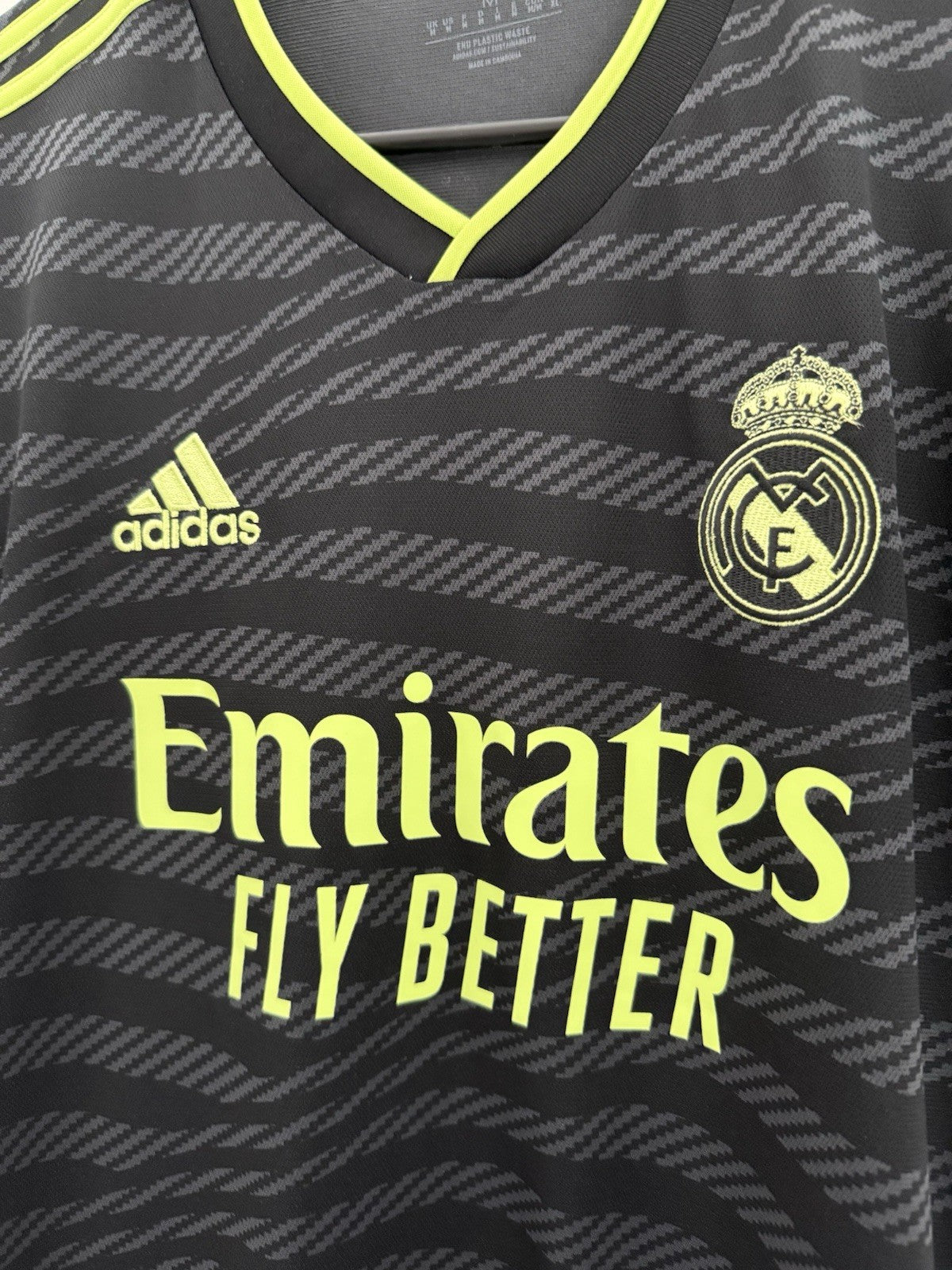 Real Madrid Alaba #4 2022/23 3rd Medium Shirt Adidas Excellent Condition HI1656