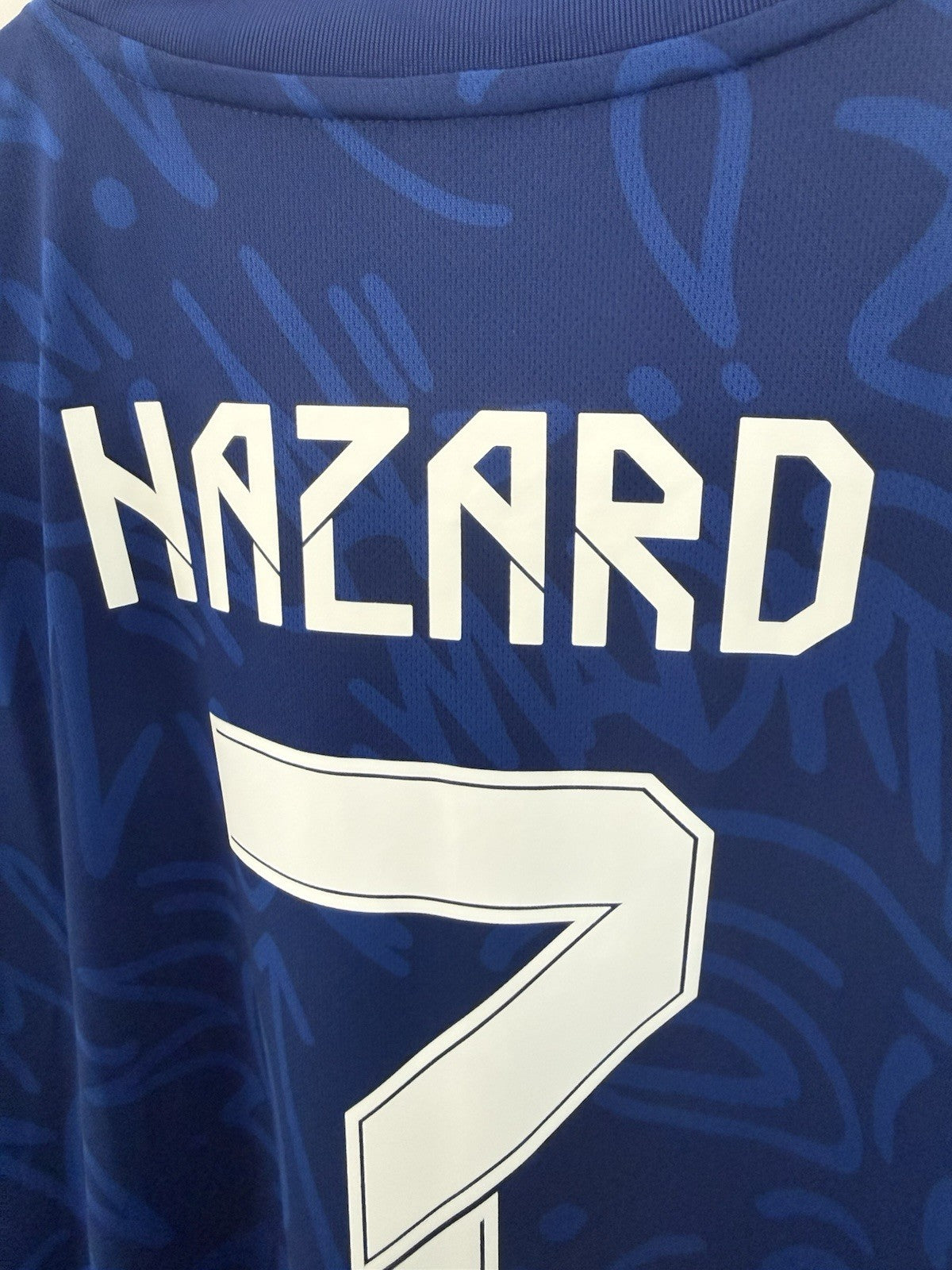 Real Madrid Hazard #7 2021/22 Small Away Shirt Excellent Condition H40942