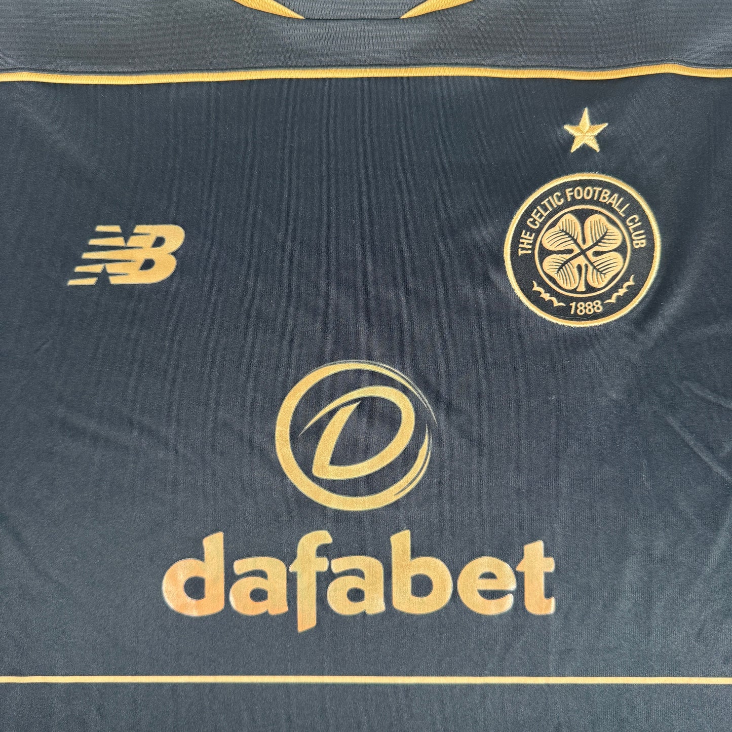 Celtic 2016/2017 Away Football Shirt 3XL