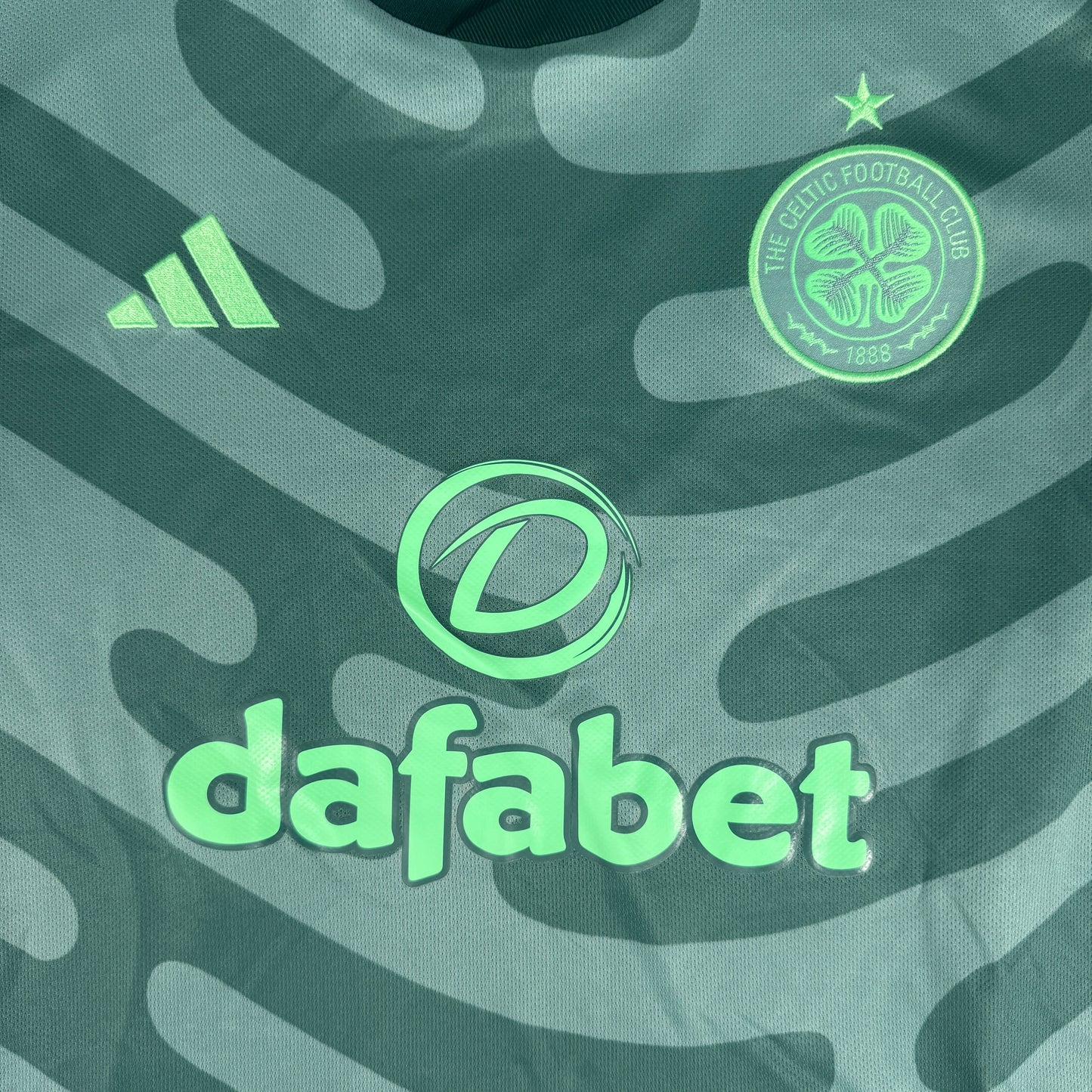 Celtic 2023/2024 Third Football Shirt Large
