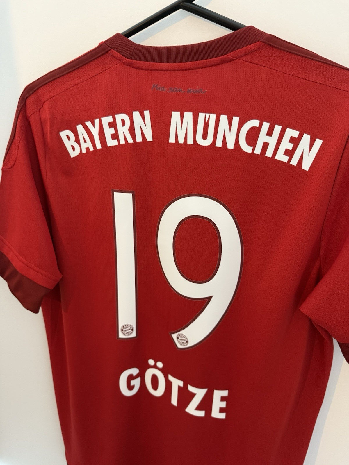 Bayern Munich Gotze #19 2015/16 Medium Home Shirt Excellent Condition S08806