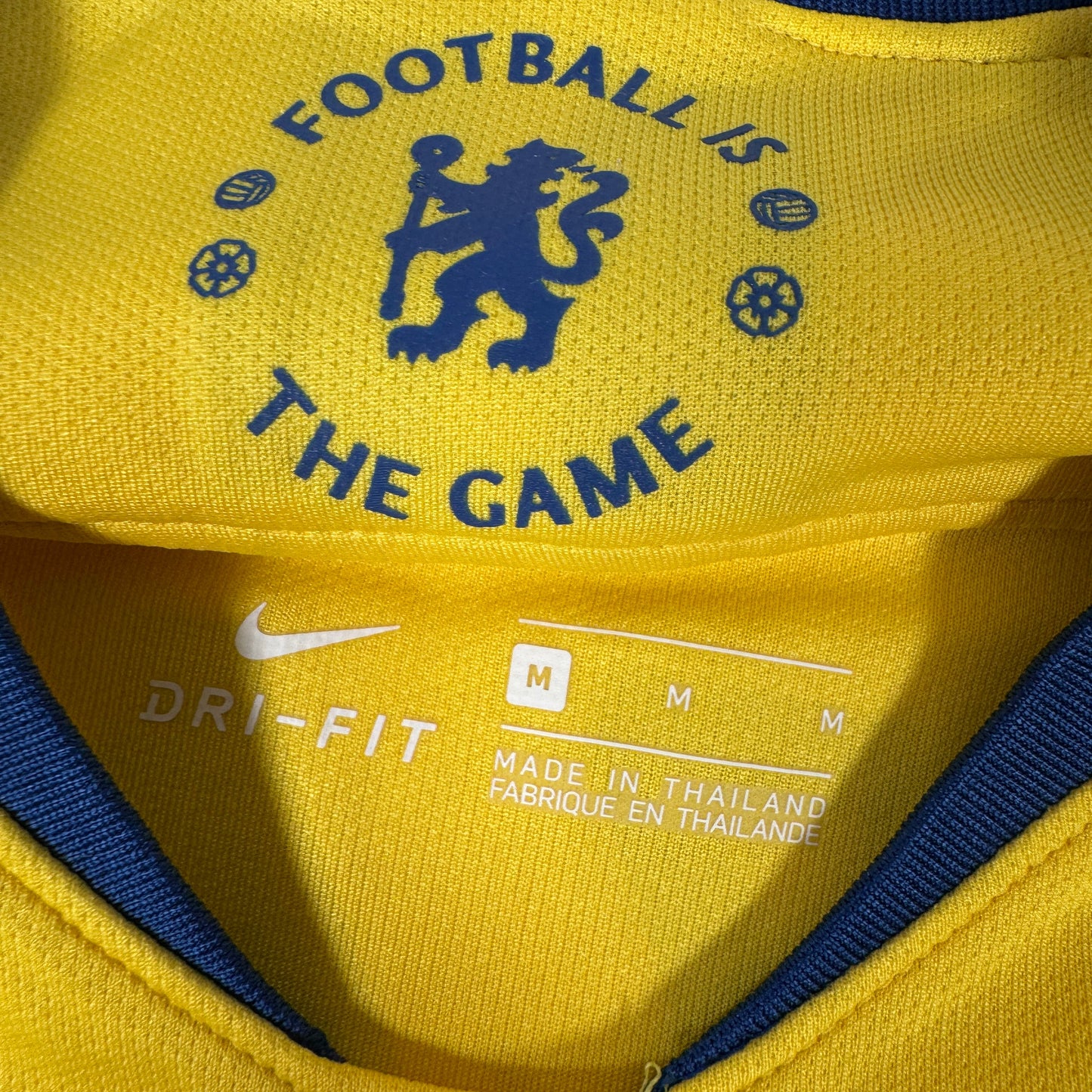 HAZARD 10 Chelsea 2018/2019 Away Football Shirt Medium