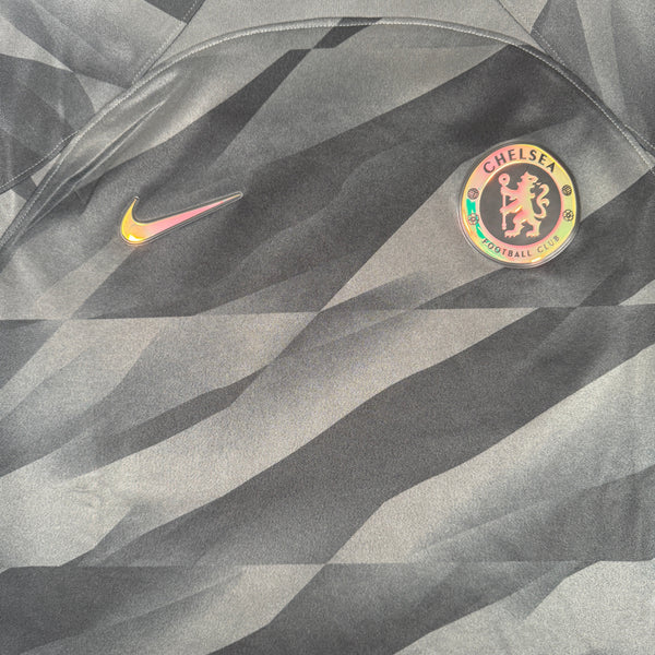Chelsea 2023/2024 Goalkeeper Football Shirt Medium