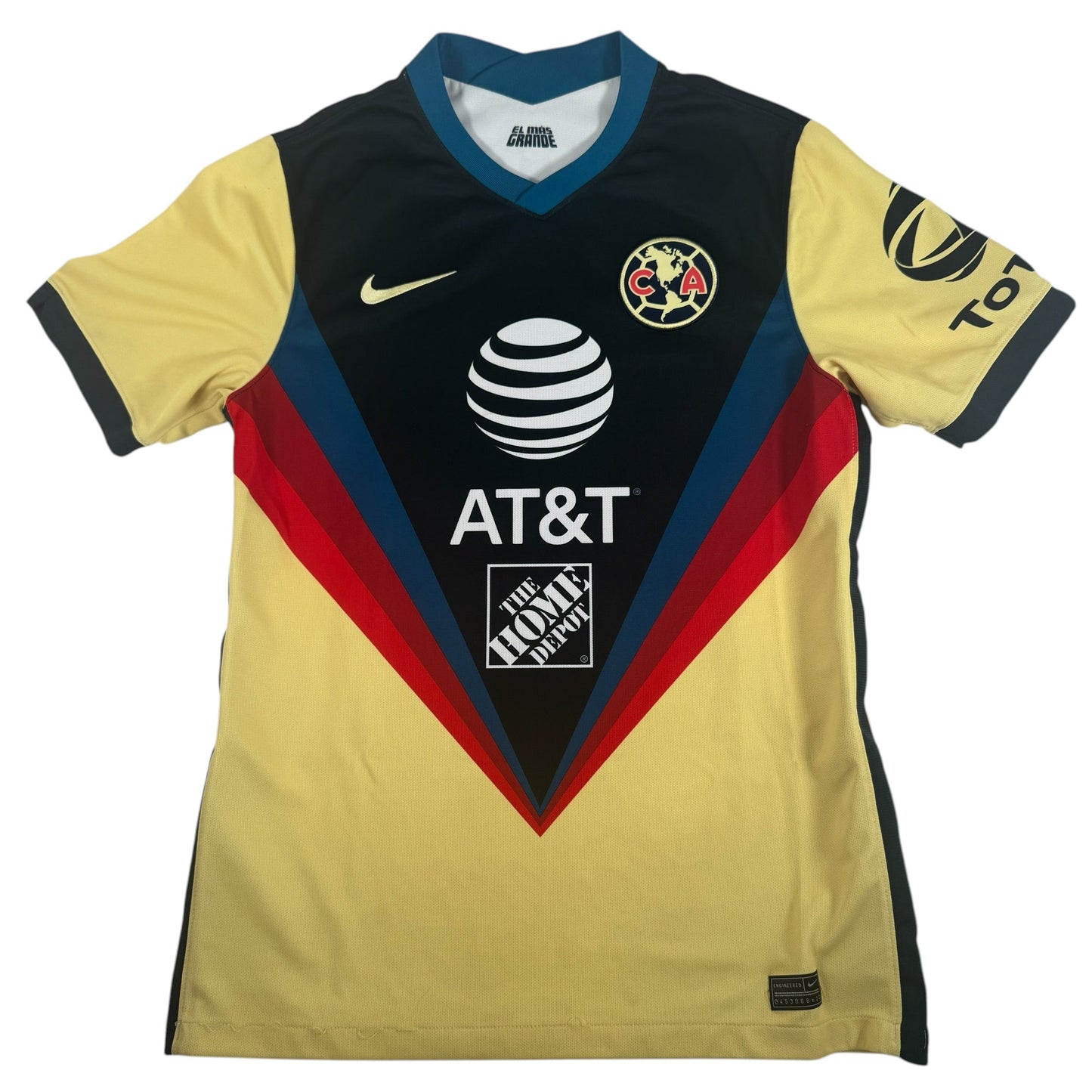Club America 2020/2021 Home Football Shirt Medium